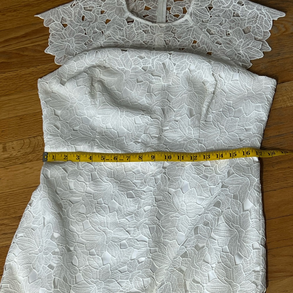 Off White Dress (use as you like) - Picture 9 of 17